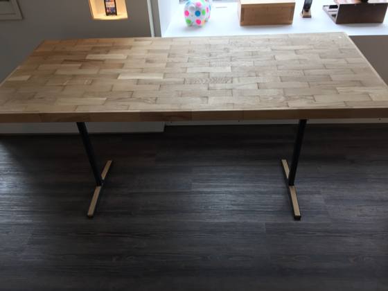 Tisch aus Parkett sibirische Lärche – Bild 2