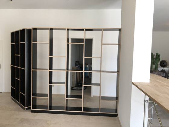Raumtrenner-Regal Agenturbüro – Bild 14