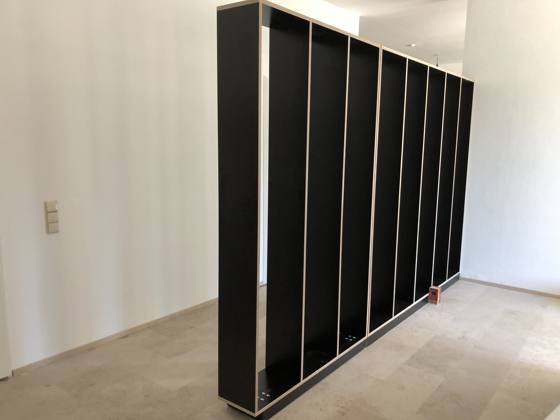 Raumtrenner-Regal Agenturbüro – Bild 19