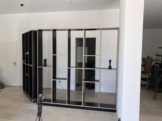 Raumtrenner-Regal Agenturbüro – Bild 22