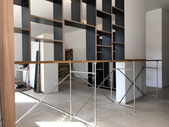 Raumtrenner-Regal Agenturbüro – Bild 41
