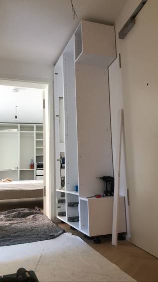Flurschrank mit Sitzgelegenheit – Bild 5