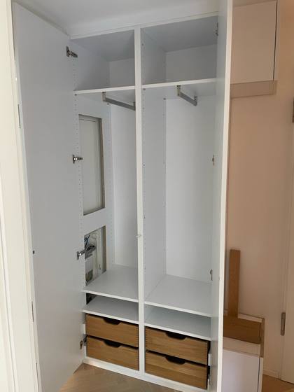 Flurschrank mit Sitzgelegenheit – Bild 28